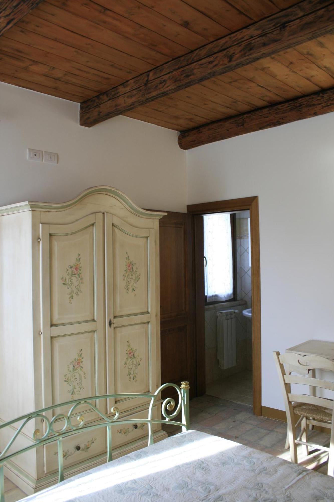 מלון Montegiorgio Agriturismo Fara חדר תמונה