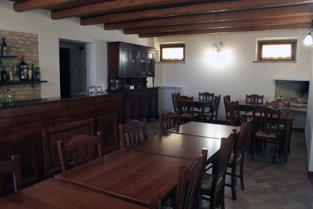 מלון Montegiorgio Agriturismo Fara מראה חיצוני תמונה