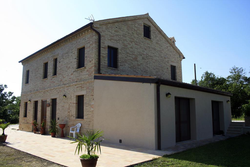 מלון Montegiorgio Agriturismo Fara מראה חיצוני תמונה